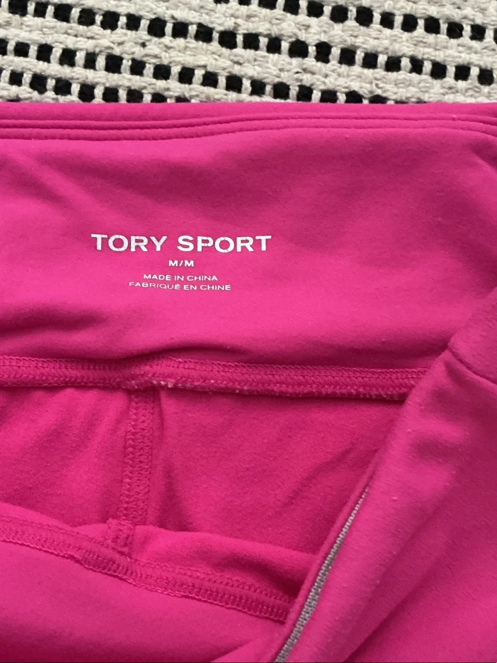 Tory Burch sport Hot Pink' Leggings with White Diagonal Stripes - Picture 5 of 5